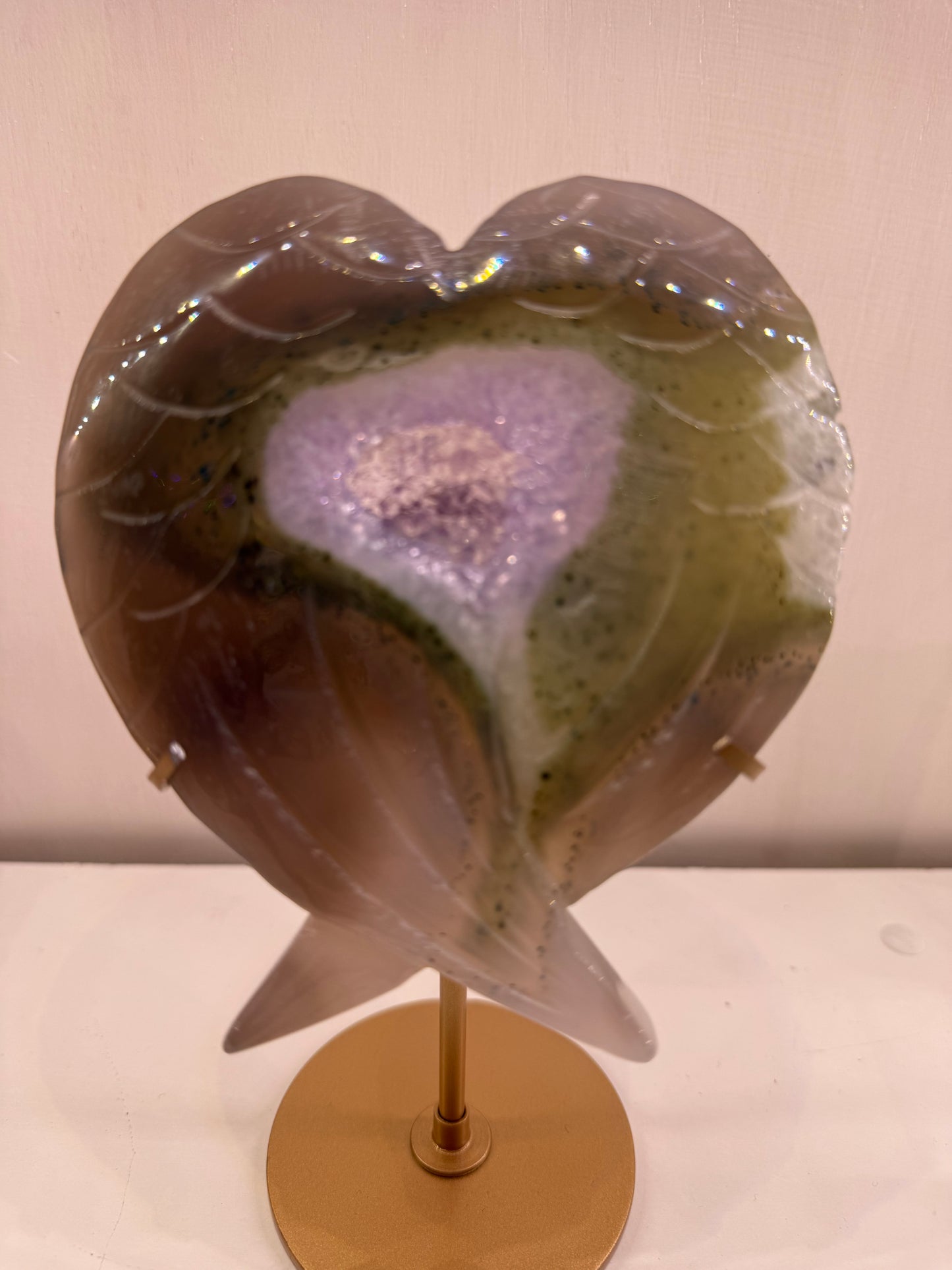 Moss Amethyst heart wings with stand
